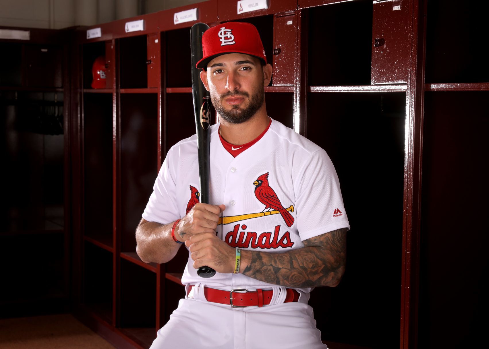 Rangel Ravelo, infielder